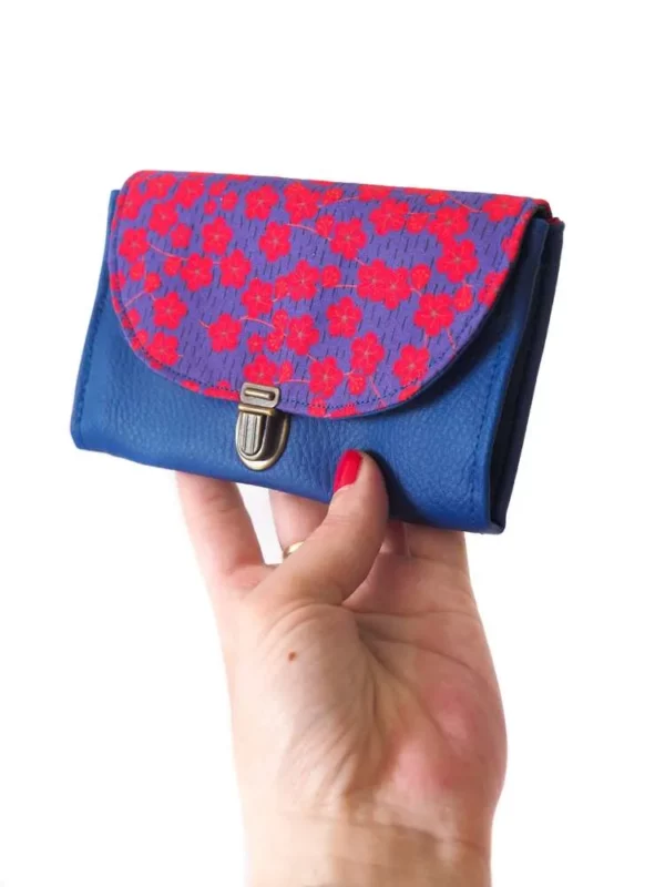 petit porte monnaie femme vue de profil attache cartable Yoko