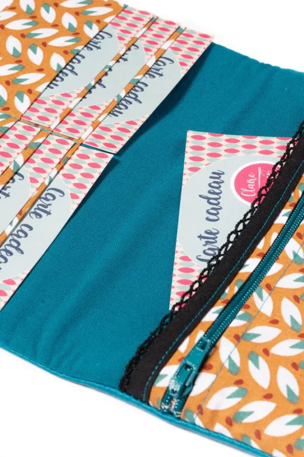 Portefeuille femme Moka zoom sur poche zippée à monnaie et porte cartes