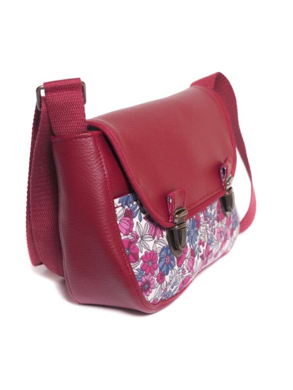Sac l'essentiel Lulu profil vue sur les poches de devant