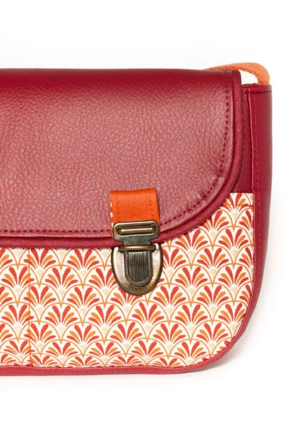 Sac femme fabriqué en France vue sur l'attache cartable rétro