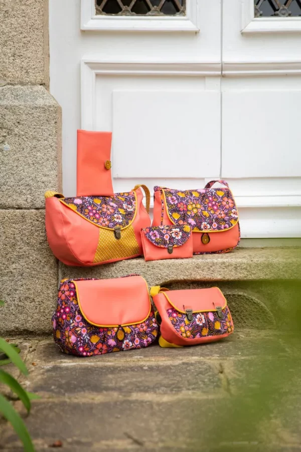 Collection Frida sac à main sac besace sac réversible portefeuille porte monnaie