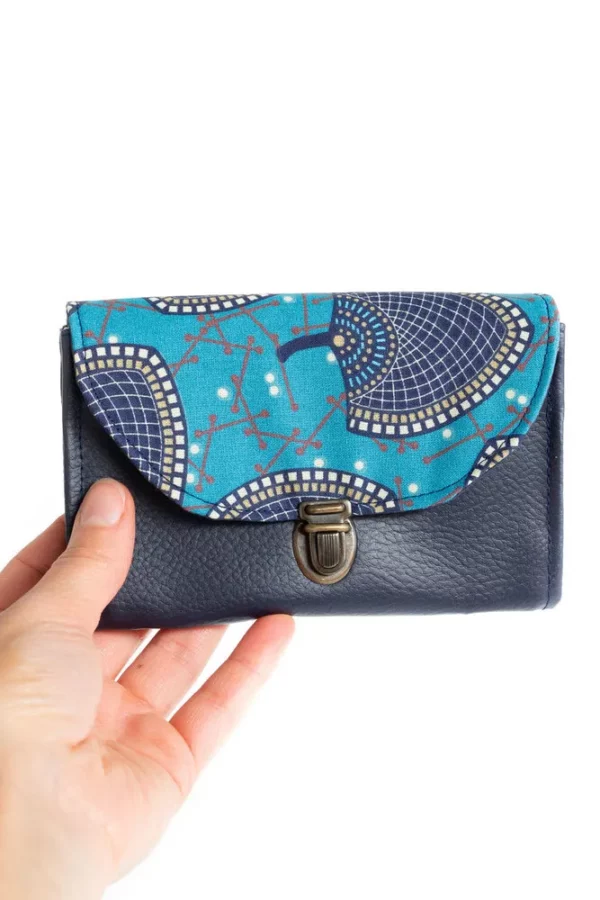Porte monnaie Isa fait main en Bretagne simili cuir tissu imprimé bleu Isa