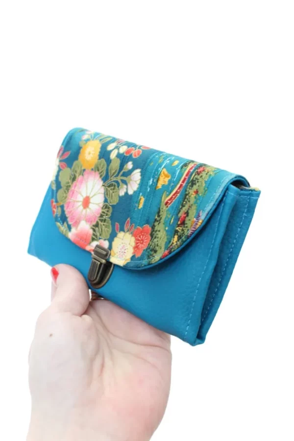 Porte monnaie turquoise doré japonais profil