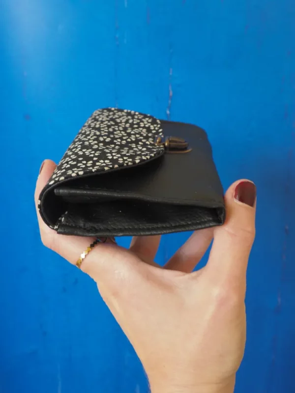 Porte monnaie femme noir fleurs soufflet