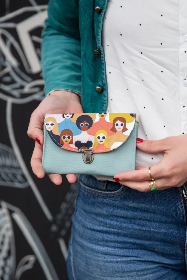 Porte monnaie femme cousu main simili cuir bleu gris jaune et rose les gens