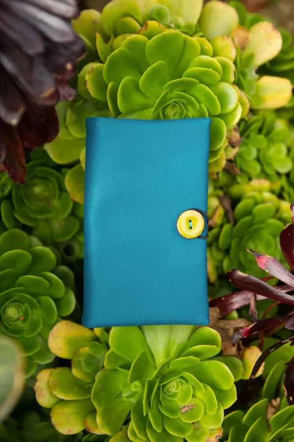 Portefeuille Mia simili cuir turquoise bouton vert anis