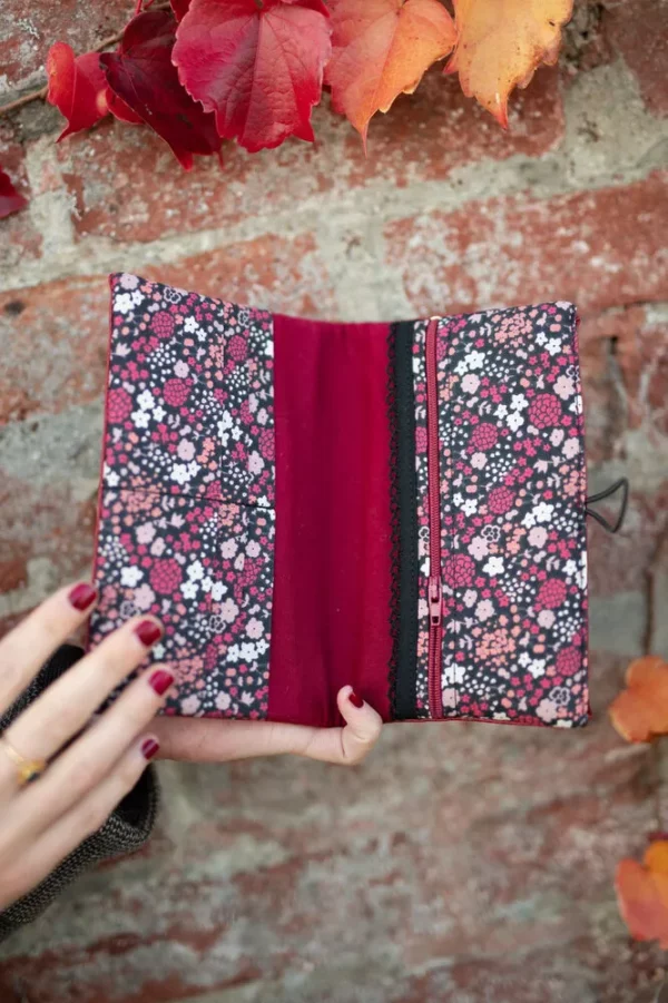 Portefeuille compagnon femme simili cuir bordeaux tissu imprimé fleurs Julie