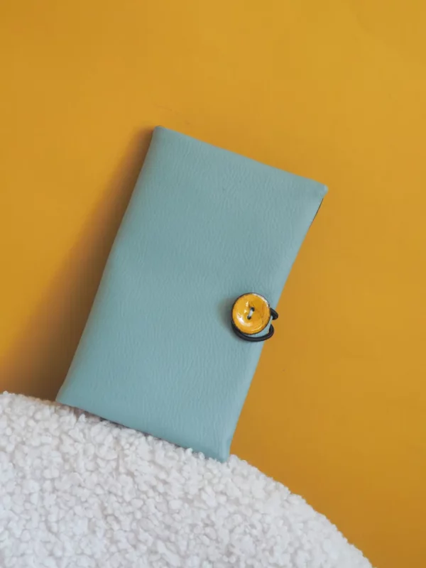 Portefeuille coloré fait main June fermé bleu gris moutarde