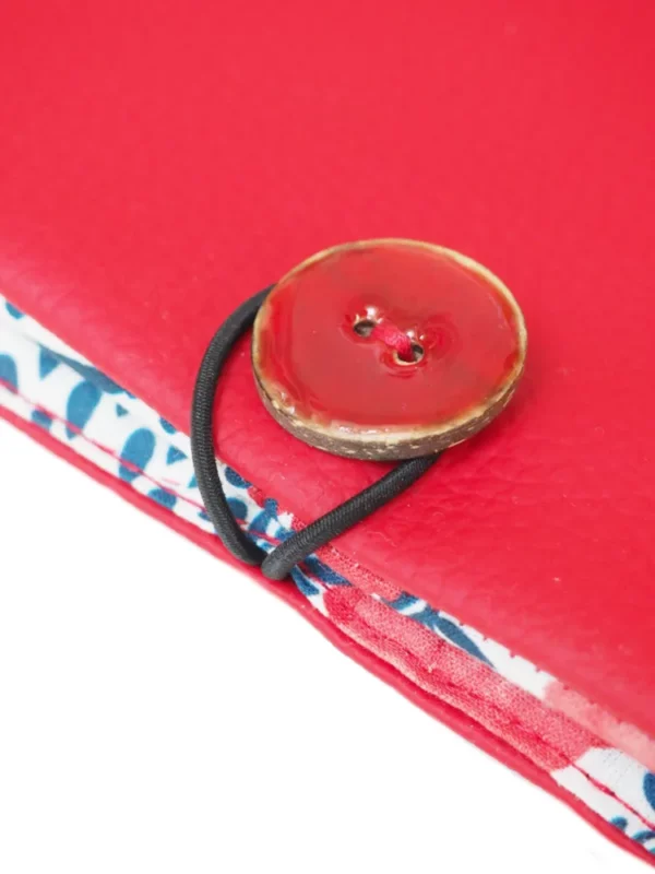 Portefeuille rouge coquelicots bouton rouge