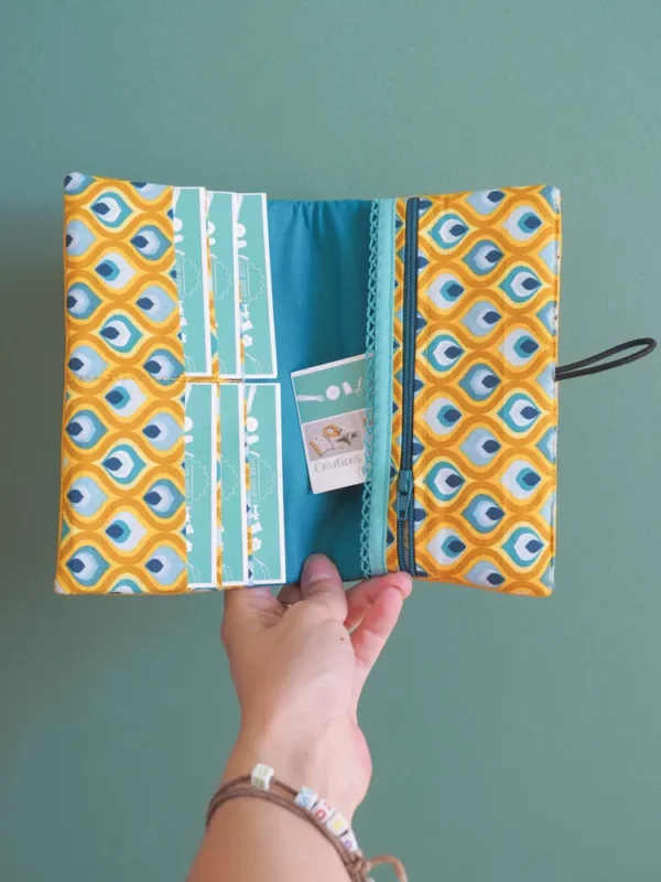 Portefeuille compagnon simili cuir jaune tissu imprimé turquoise fait main en France