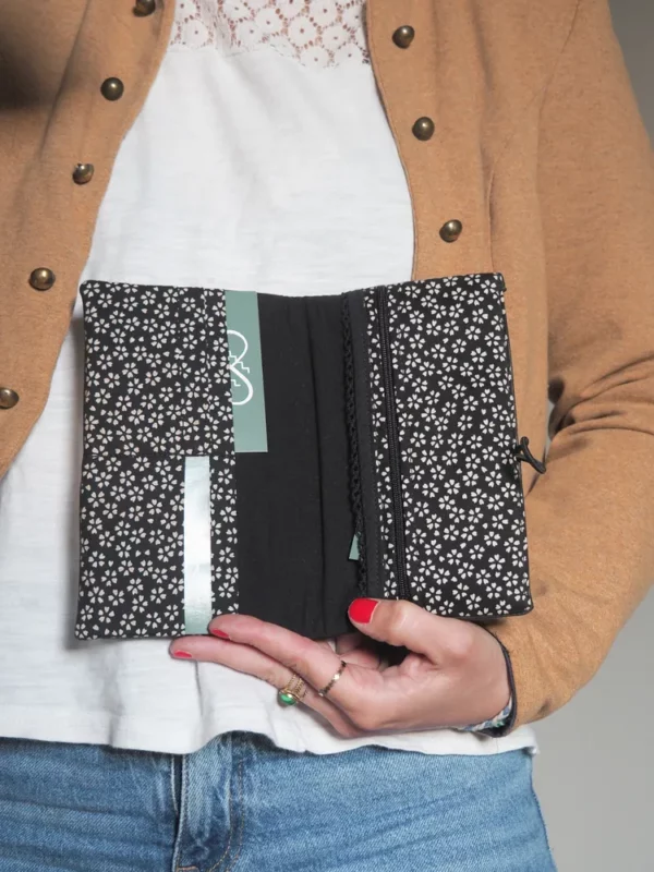 Portefeuille compagnon femme simili cuir noir tissu imprimé japonais fleurs