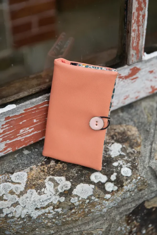 Portefeuille Peach fermé vue de haut