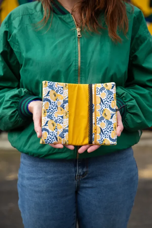 Portefeuille fait main en France jaune fleurs Odette