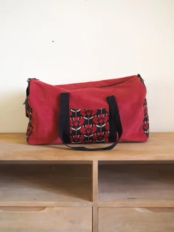 Sac week-end Aline fait main en France velours grosses côtes imprimé noir rouge