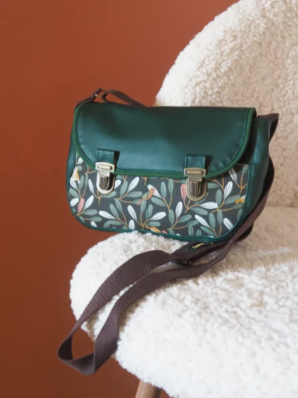 Sac l'essentiel fait main attache cartable rétro simili cuir vert tissu imprimé oiseaux