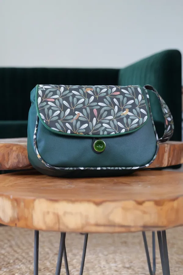 Sac à main réversible femme fait main en France simili cuir vert tissu imprimé pioupiou
