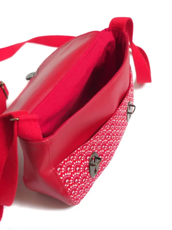 Sac à main femme fait main rouge Aloïse intérieur et poches plaquées