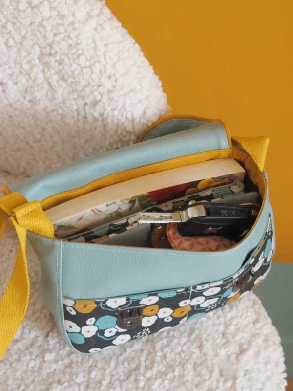 Sac l'essentiel June rempli