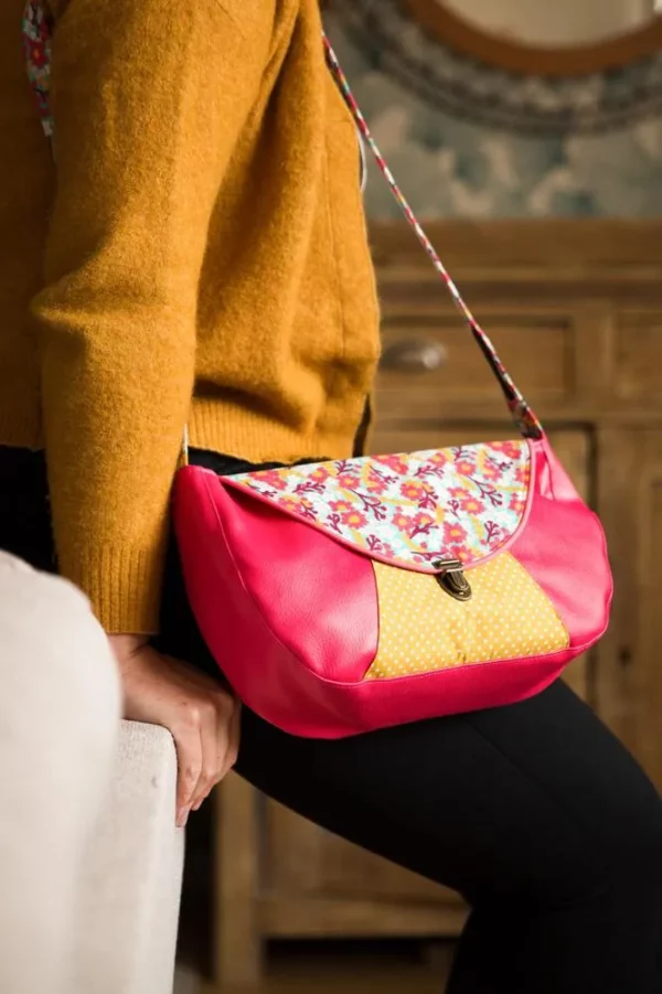 Sac femme bandoulière fait main en France Rosa