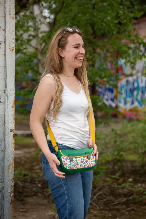 Sac à main femme simili cuir vert tissu imprimé les fleurs porté