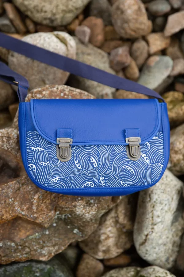 Sac à main femme fait main en bretagne simili cuir bleu et tissu imprimé vagues Océan