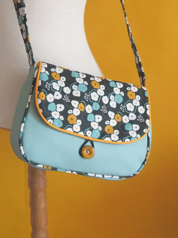 Sac réversible femme coloré bandoulière simili cuir bleu gris tissu imprimé fleurs moutarde June