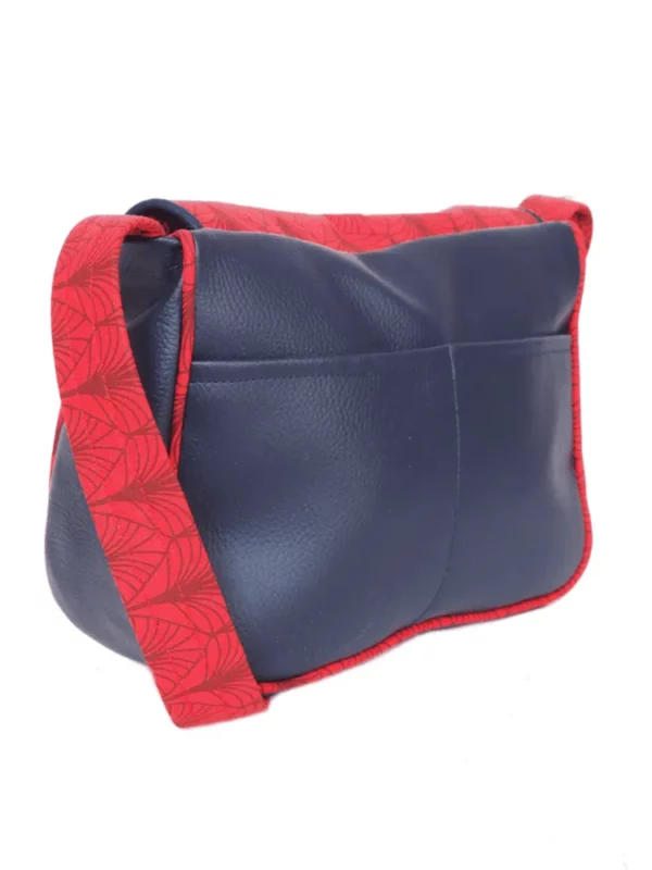 Sac réversible bleu marine et rouge poches plaquées