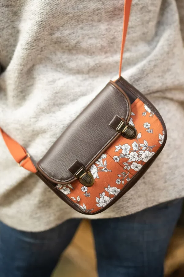 Sac à main femme fait main en Bretagne simili cuir marron tissu imprimé fleurs