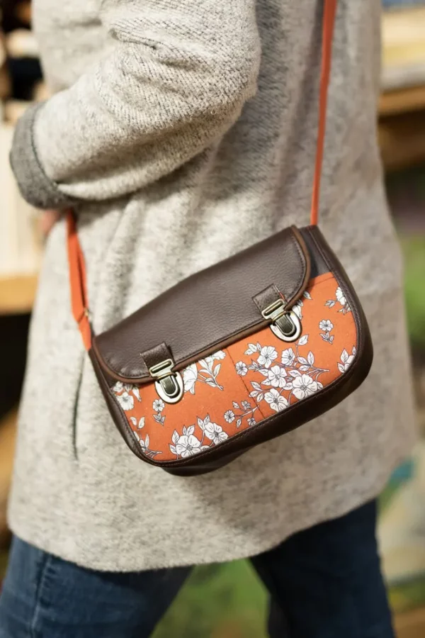 Sac à main femme bandoulière simili cuir marron tissu imprimé rouille fleurs Juliette