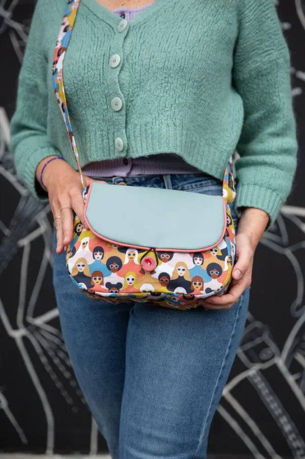 Sac à main réversible cousu main côté tissu imprimé