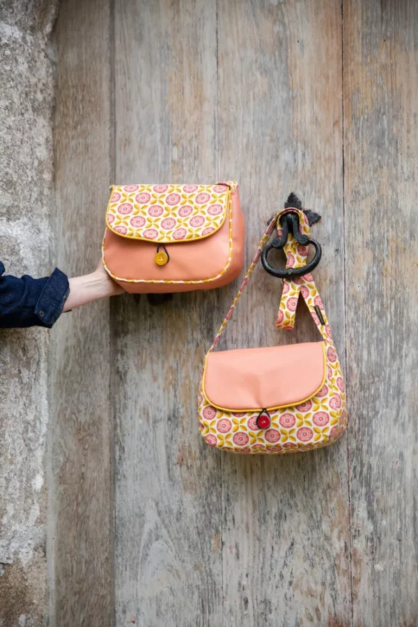 Sac réversible Charlie 2 en 1 cousu main en Bretagne vieux rose et tissu imprimé jaune moutarde