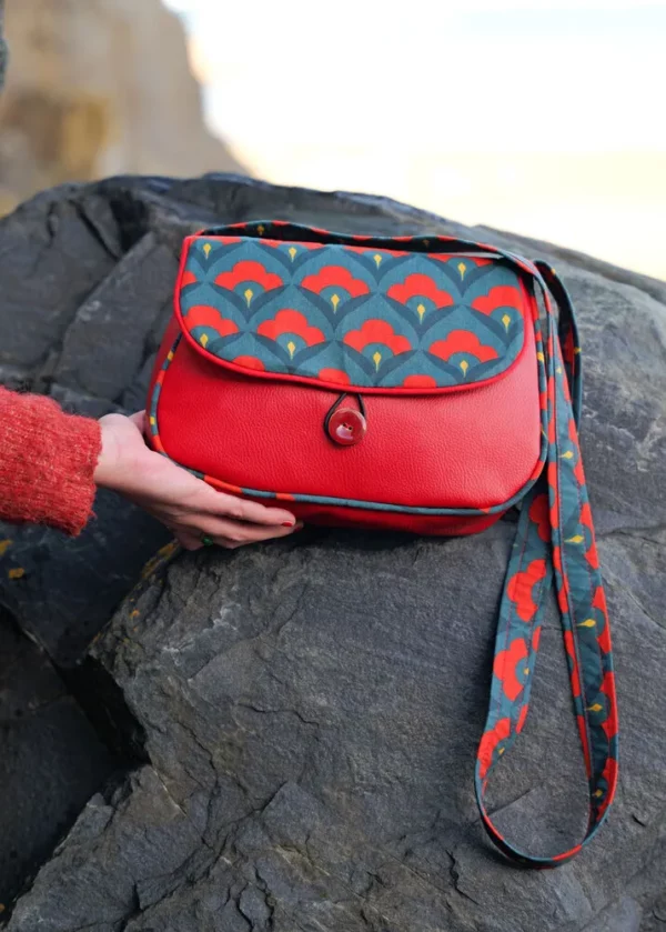 Sac à main femme réversible fait main simili cuir rouge tissu imprimé rétro Clotilde