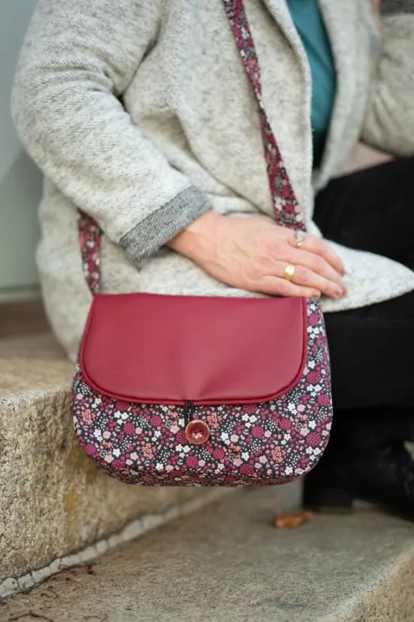 Sac femme réversible Julie bordeaux fleurs côté tissu