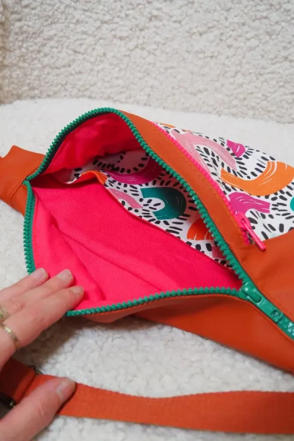 Banane originale Fanny vue intérieur poche compartiment