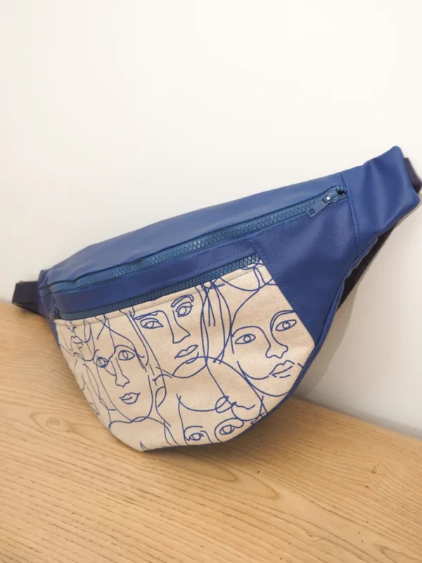 Banane cousue main en France simili cuir bleu tissu imprimé Picassa