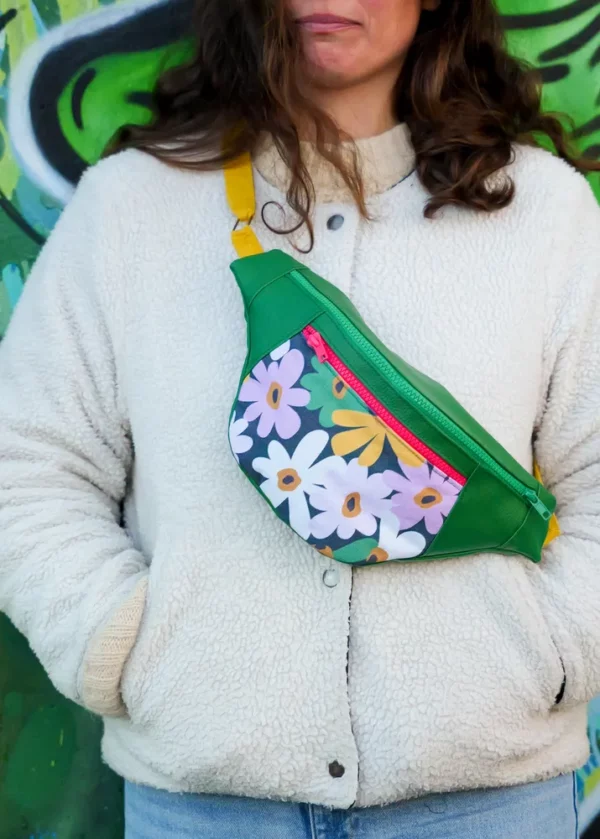 Banane Originale femme colorée fait main simili cuir vert tissu imprimé fleurs Clara