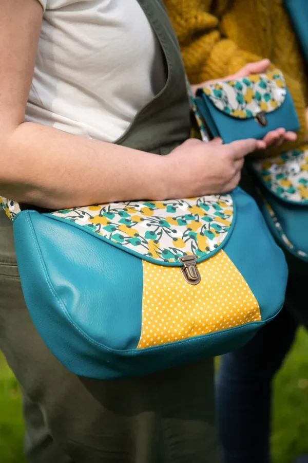 Sac à main femme fait main simili cuir turquoise et tissu imprimé jaune pois