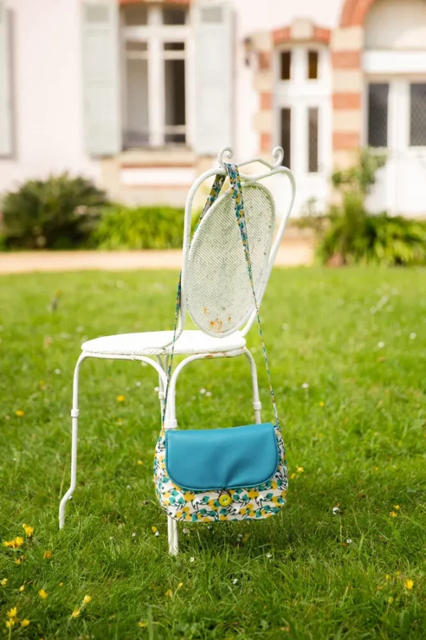 Sac femme cousu main turquoise et imprimé nature Mia