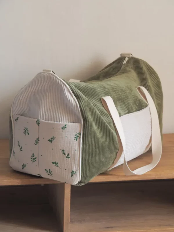 Sac week-end kaki écru velours fait main profil