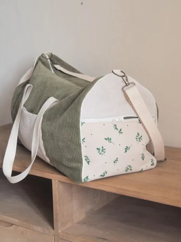 Sac week-end velours kaki écru imprimé feuillage sac à langer made in france
