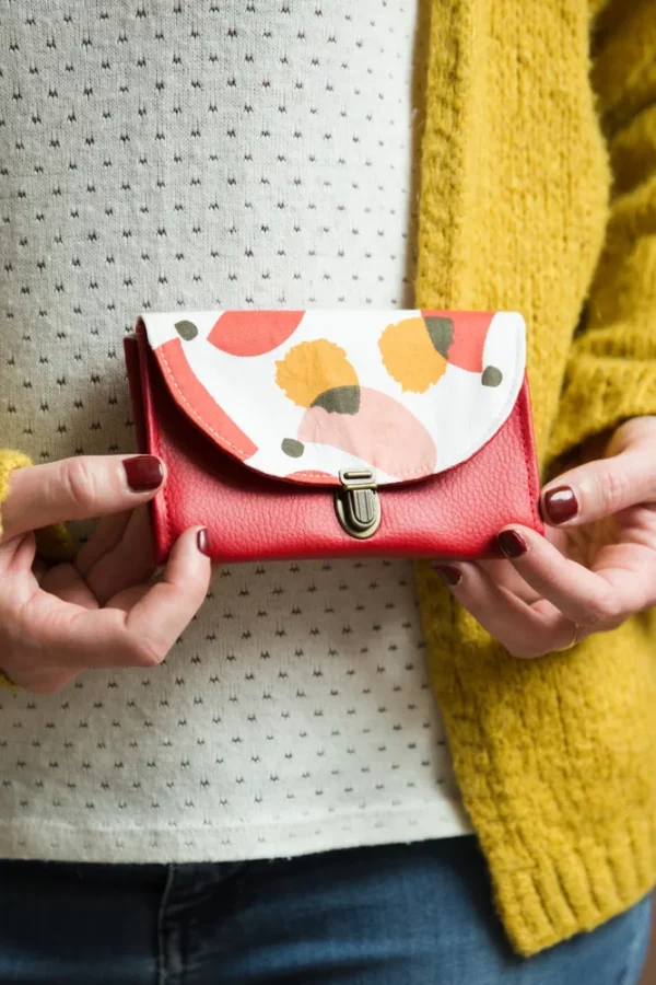 Porte monnaie femme fait main en France simili cuir rouge tissu imprimé Matilda
