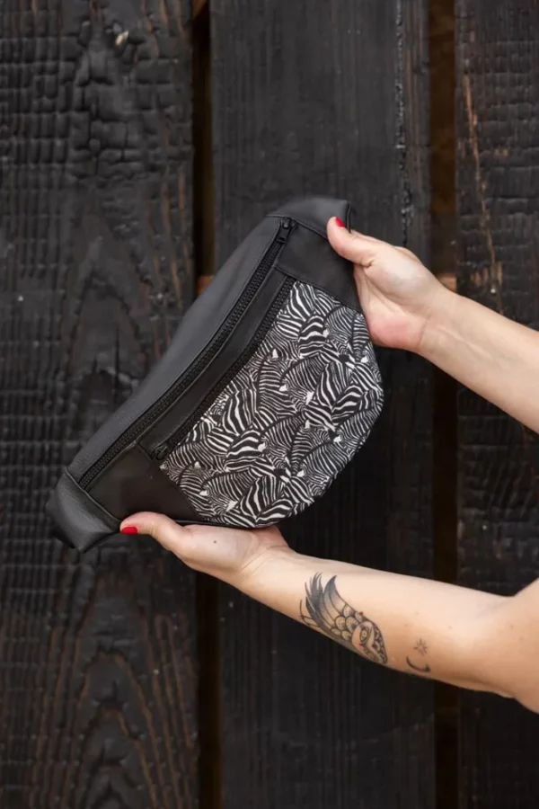 Banane originale bandoulière Zèbre noir motif zèbre