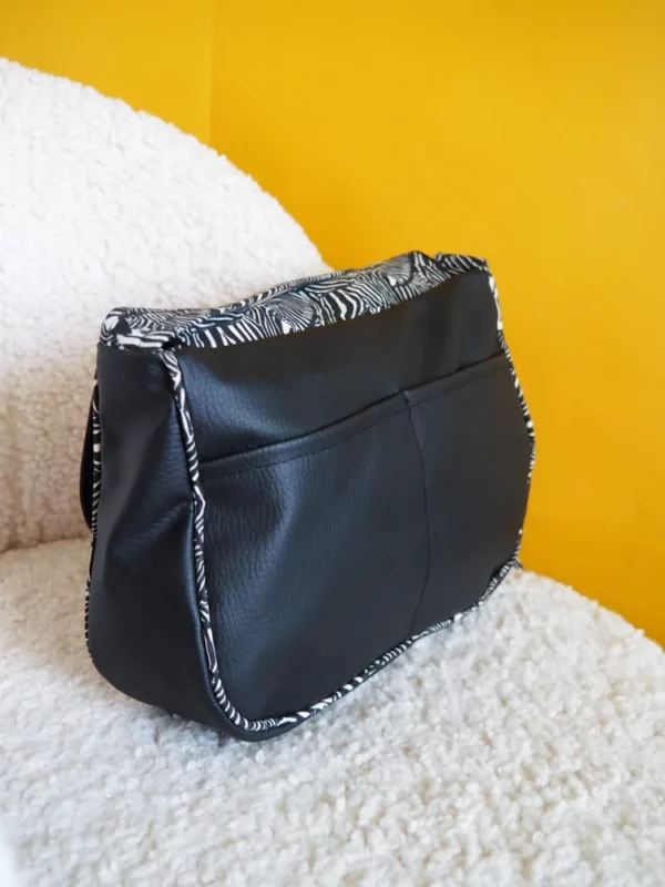 Sac réversible Zèbre femme vue double poches plaquées dos
