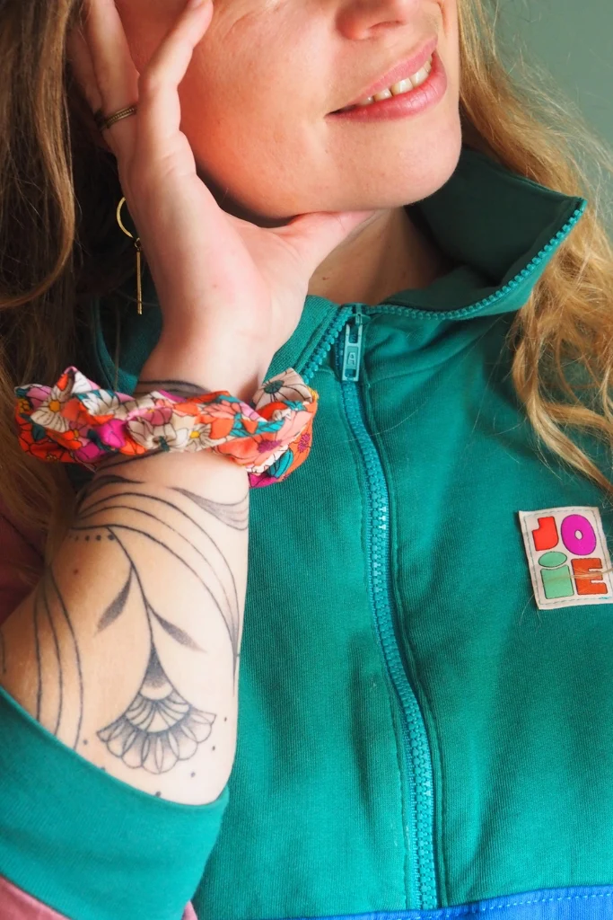 Chouchou cousu main en France tissu fleurs Luz